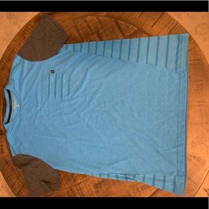 Men’s Oakley T-shirt size Medium